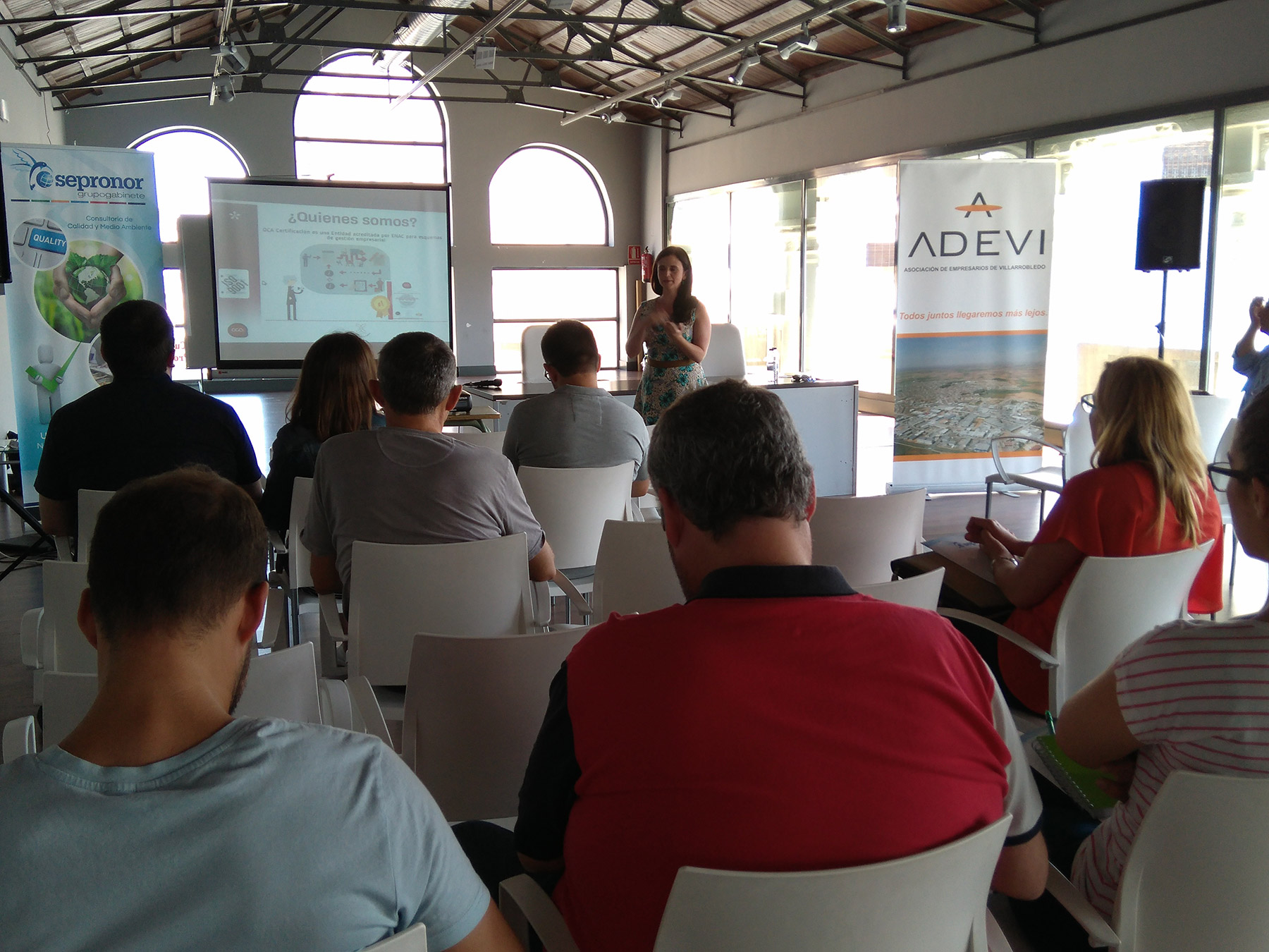 Seminario sobre nuevas versiones en las normas internacionales ISO 9001:2015 E ISO 14001:2015